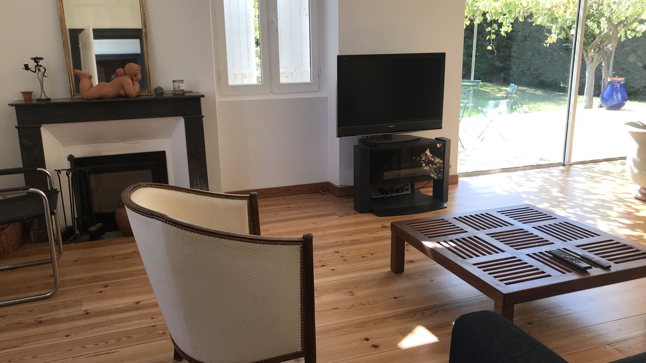 Photo of Livingroom in Candresse