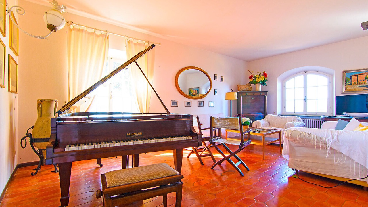 Photo of Livingroom in Magazzini