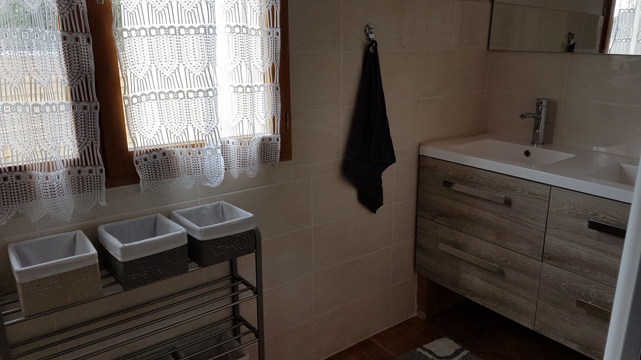 Photo of Bathroom in Jau-Dignac-et-Loirac