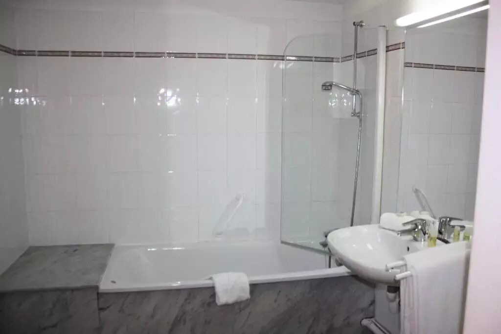 Photo of Bathroom in Ciboure