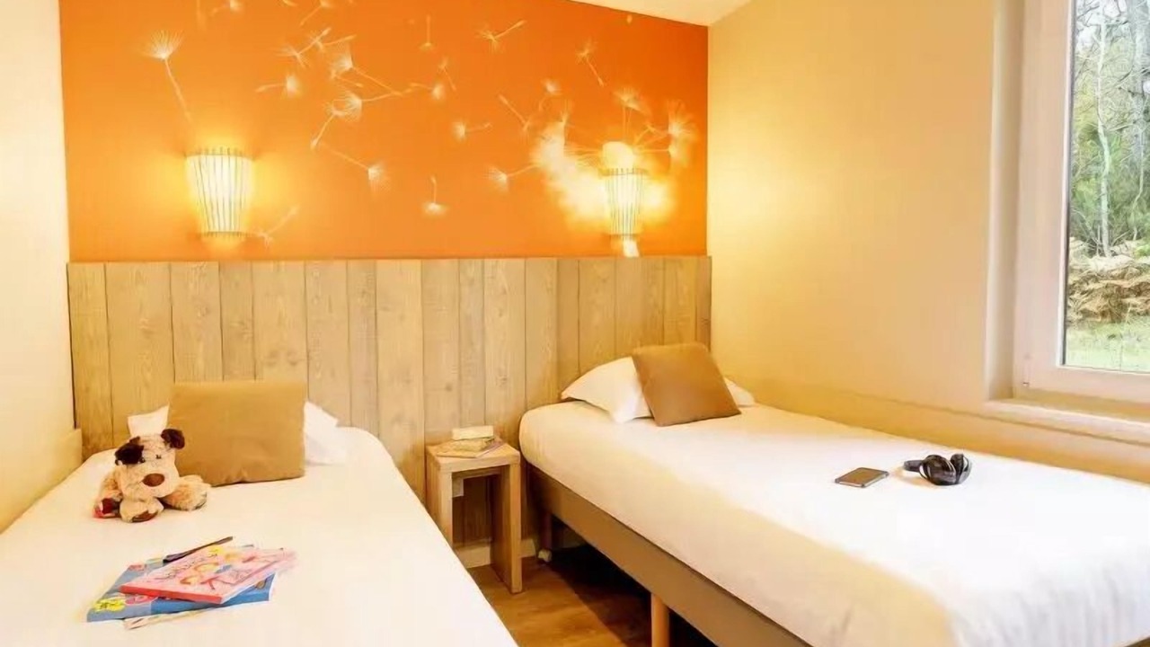 Photo of Bedroom in Curcay-sur-Dive