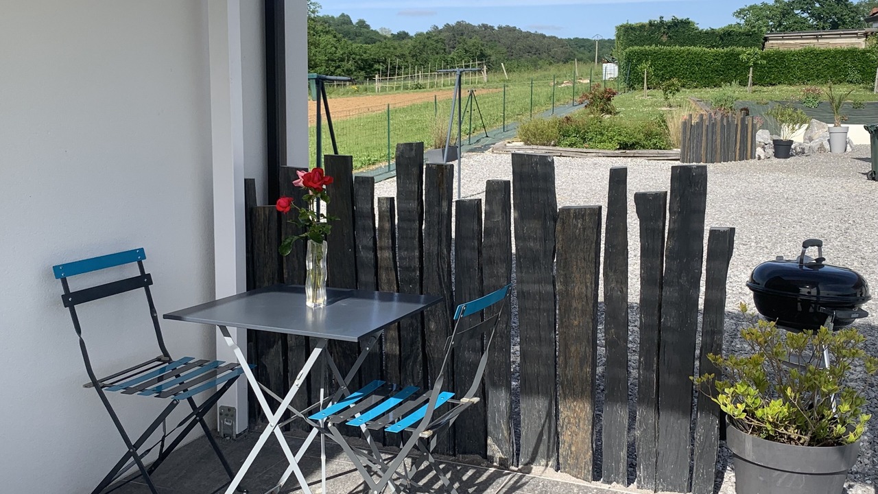 Photo of Outdoor in Laa-Mondrans