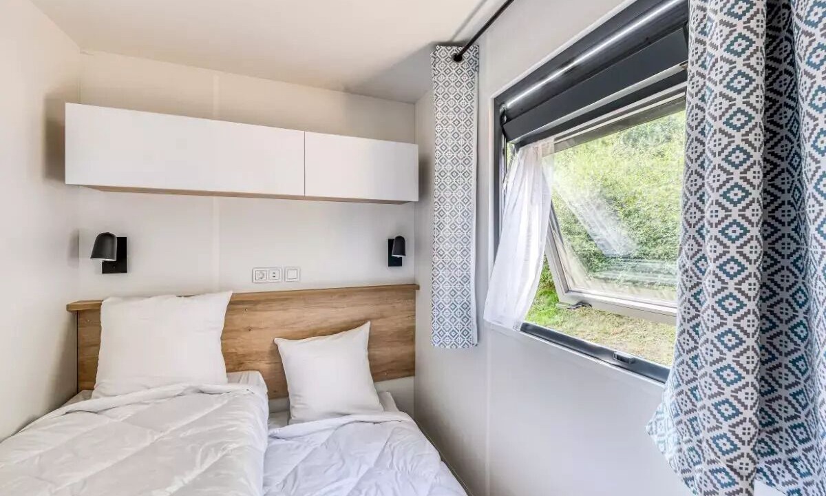 Photo of Bedroom in Saint-Paul-en-Born