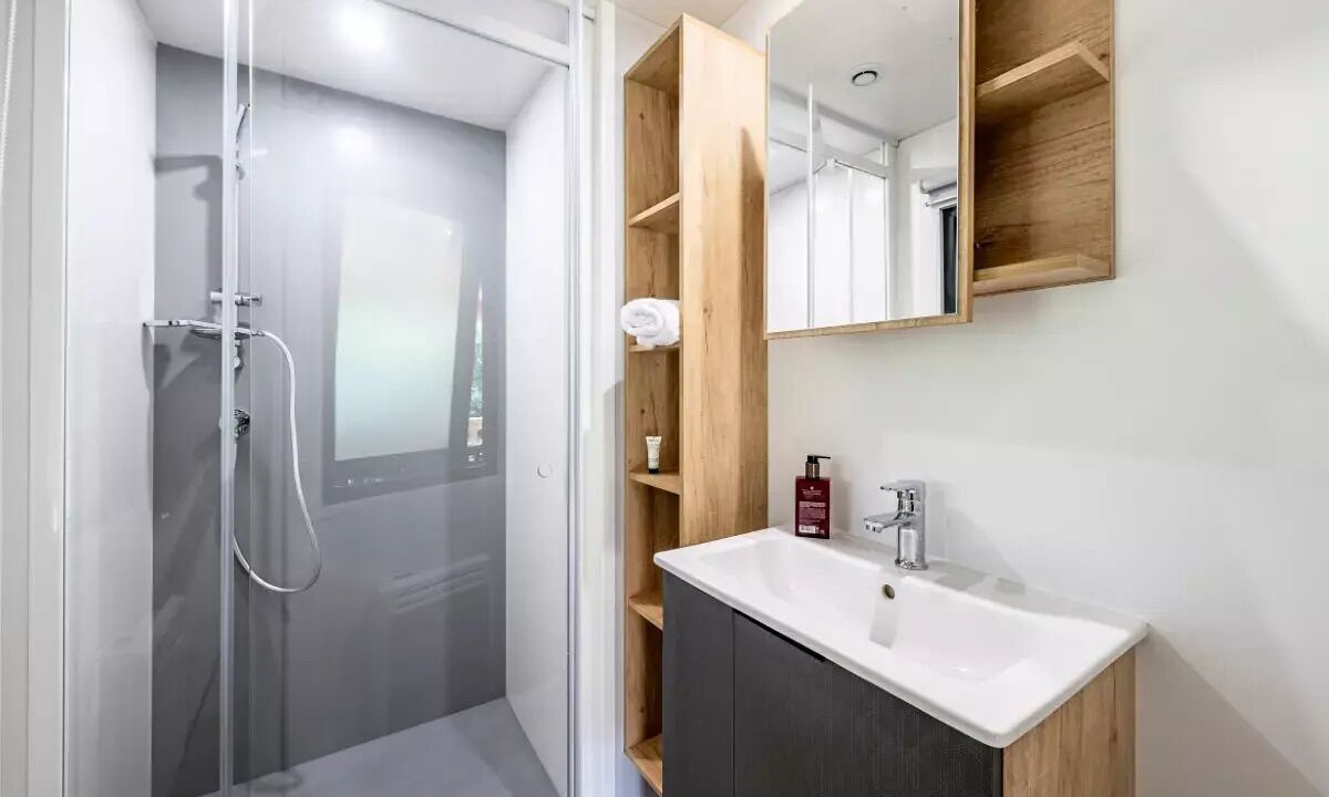 Photo of Bathroom in Saint-Paul-en-Born