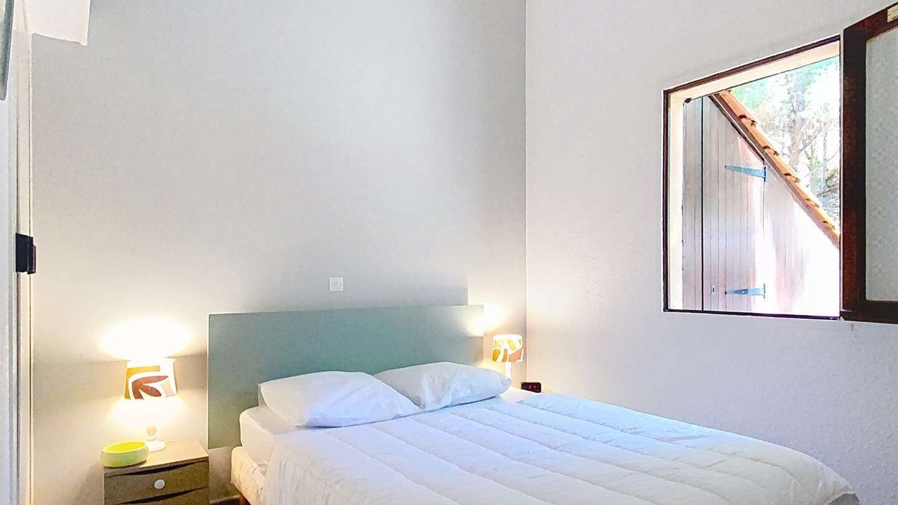 Photo of Bedroom in Lacanau-Ocean