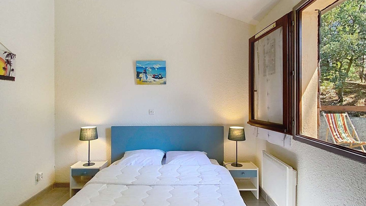 Photo of Bedroom in Lacanau-Ocean