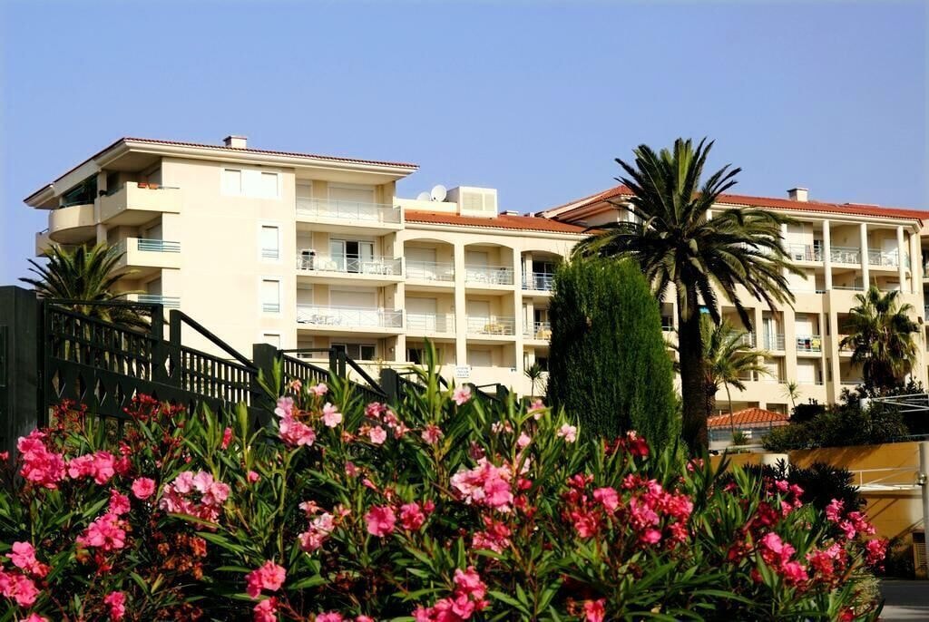 Photo of Buildings in Antibes
