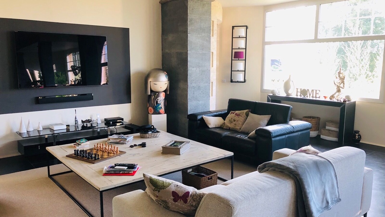 Photo of Livingroom in Saint-Pierre-de-Mons