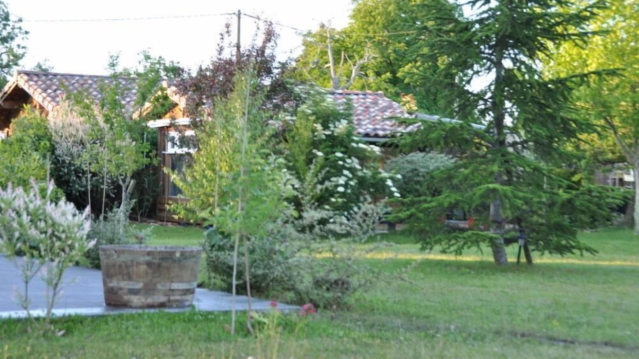 Photo of Outdoor in Escource