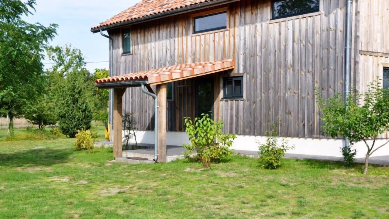 Photo of Outdoor in Escource