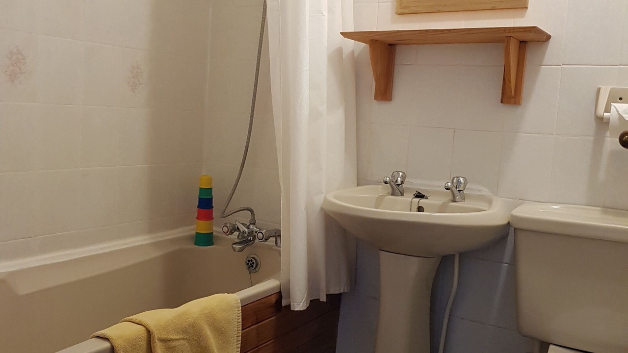 Photo of Bathroom in Saint-Pierre-de-Juillers