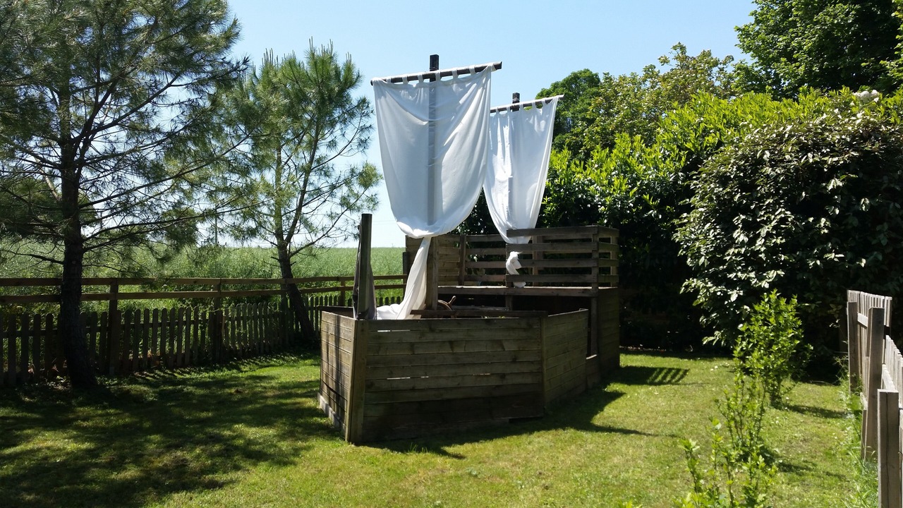 Photo of Outdoor in Saint-Pierre-de-Juillers