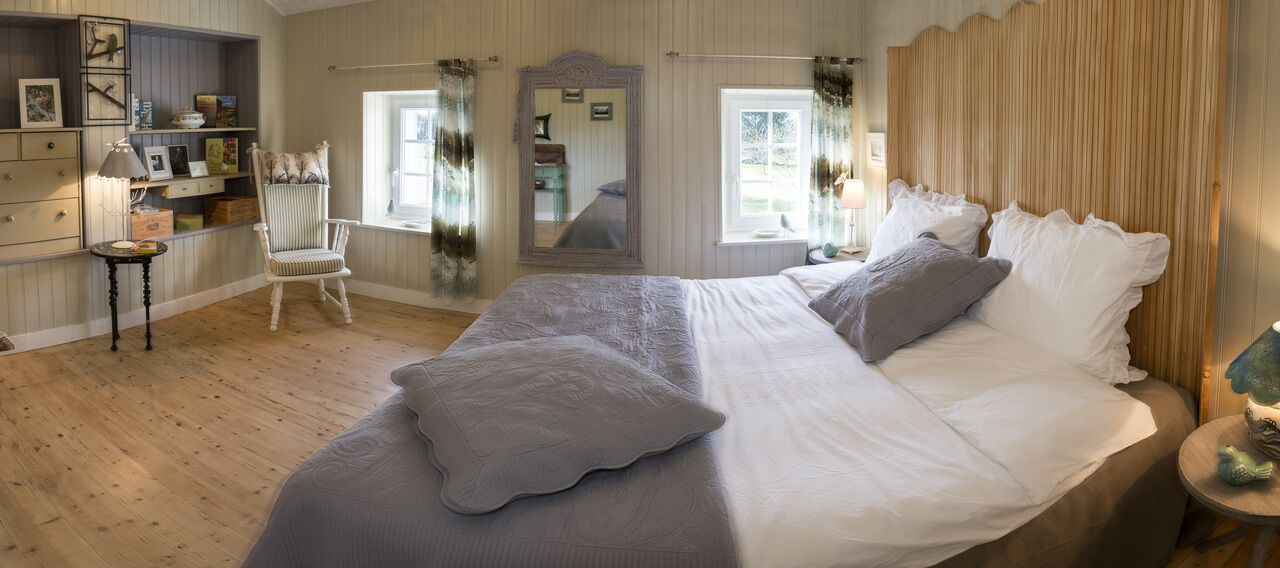 Photo of Bedroom in Saint-Thomas-de-Conac