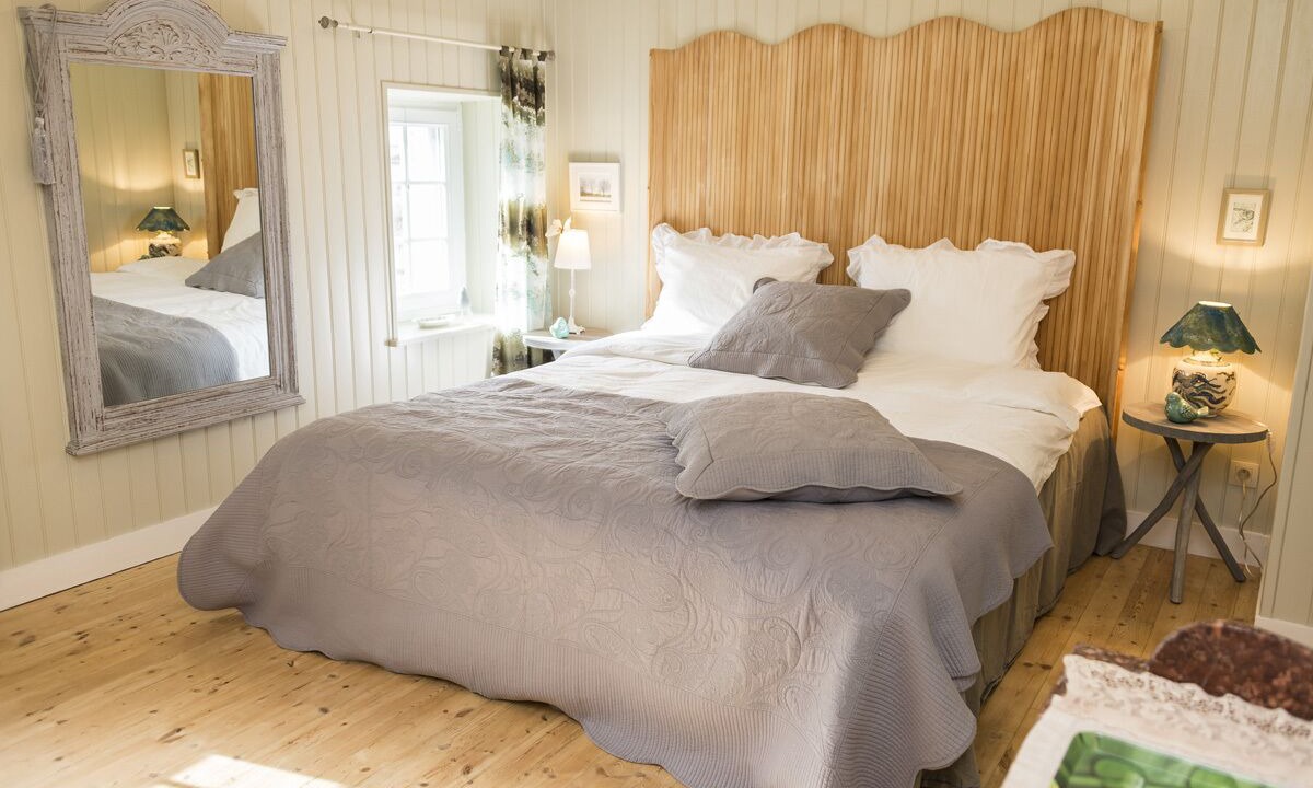 Photo of Bedroom in Saint-Thomas-de-Conac