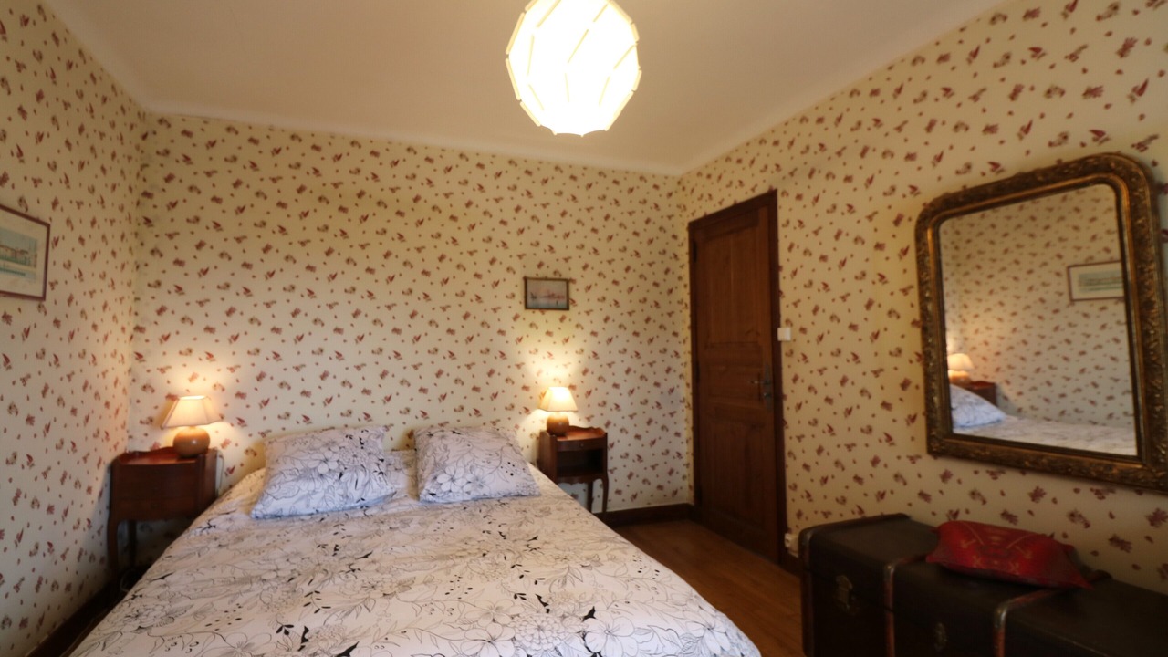 Photo of Bedroom in Bezenac