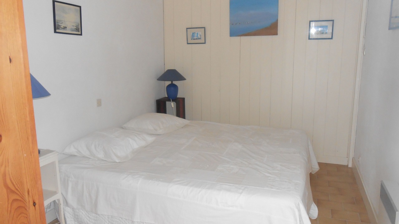 Photo of Bedroom in Les Portes-en-Re