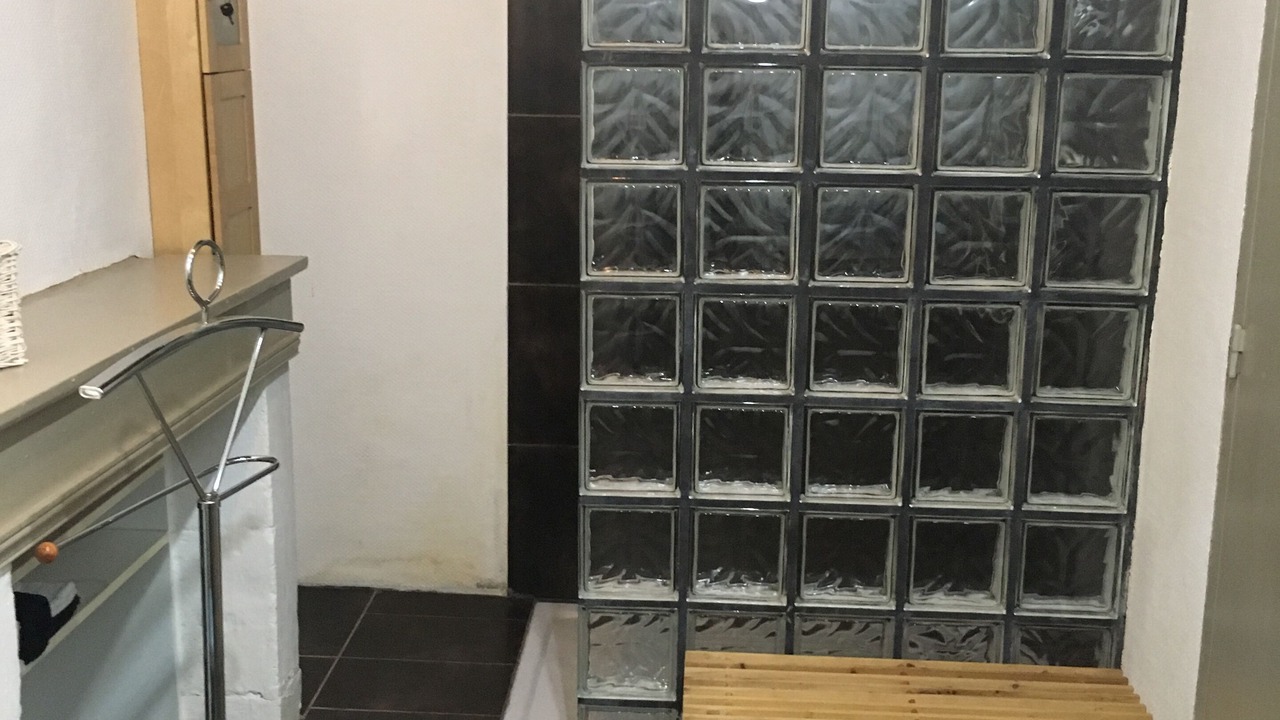 Photo of Bathroom in Saint-Georges-de-Montclard