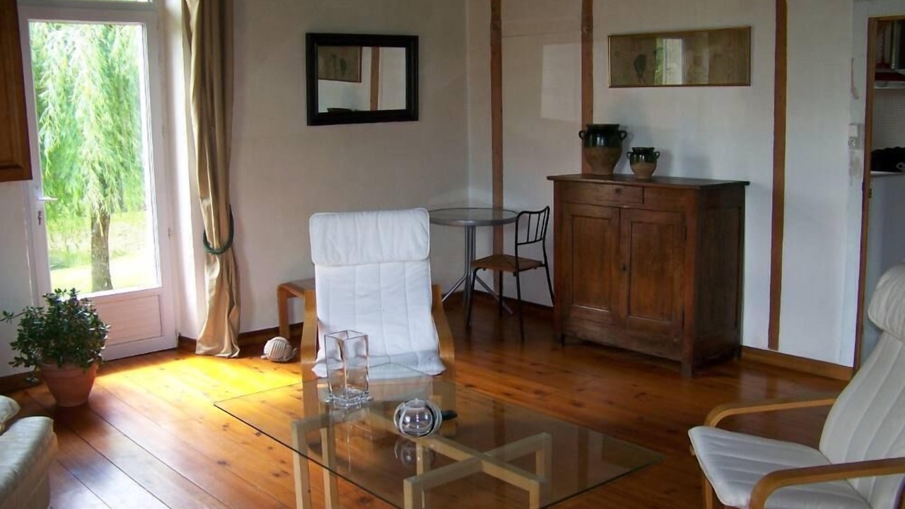 Photo of Livingroom in Saint-Georges-de-Montclard