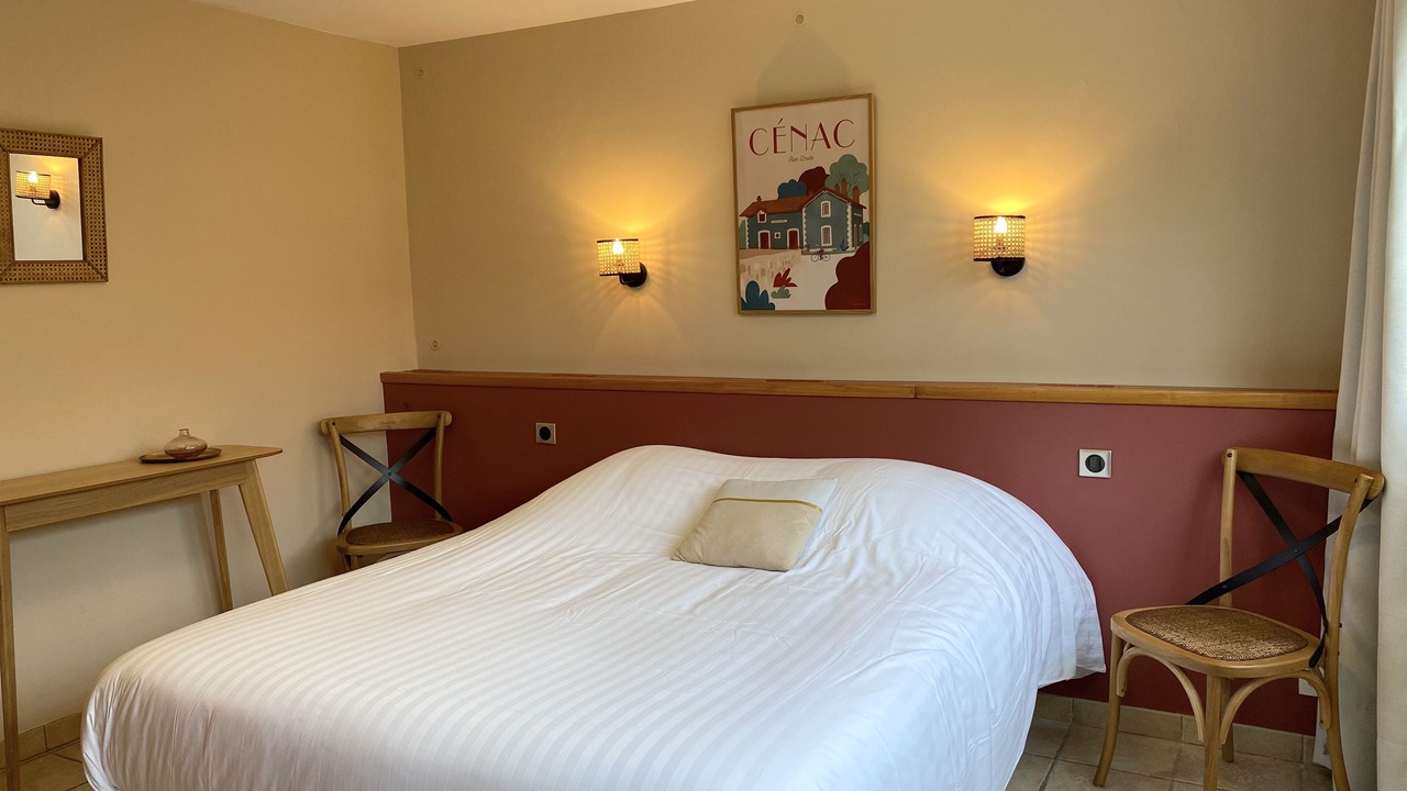 Photo of Bedroom in Saint-Caprais-de-Bordeaux