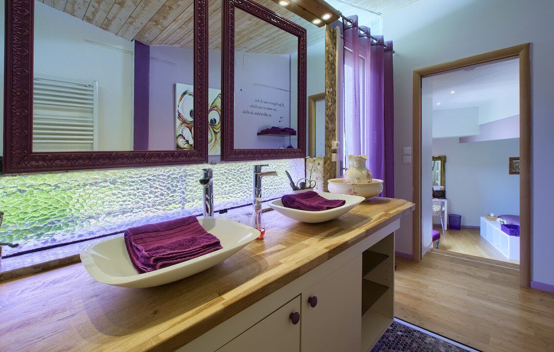 Photo of Bathroom in Sadirac