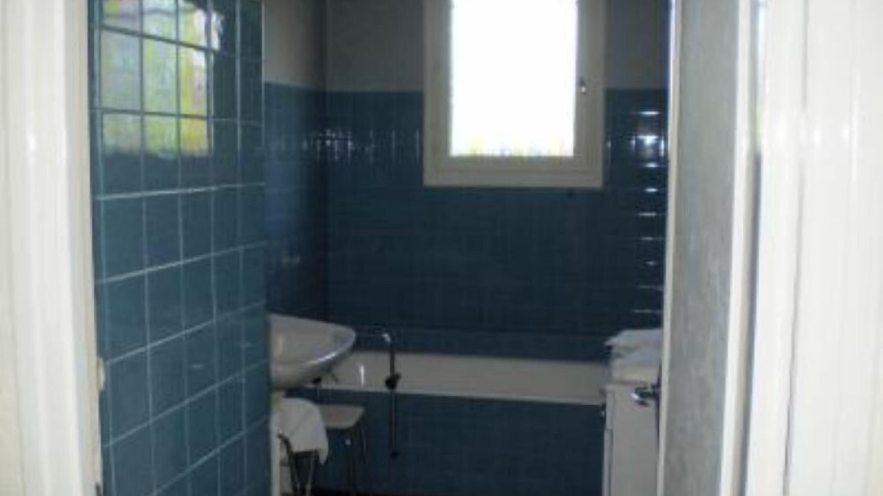 Photo of Bathroom in Creysse