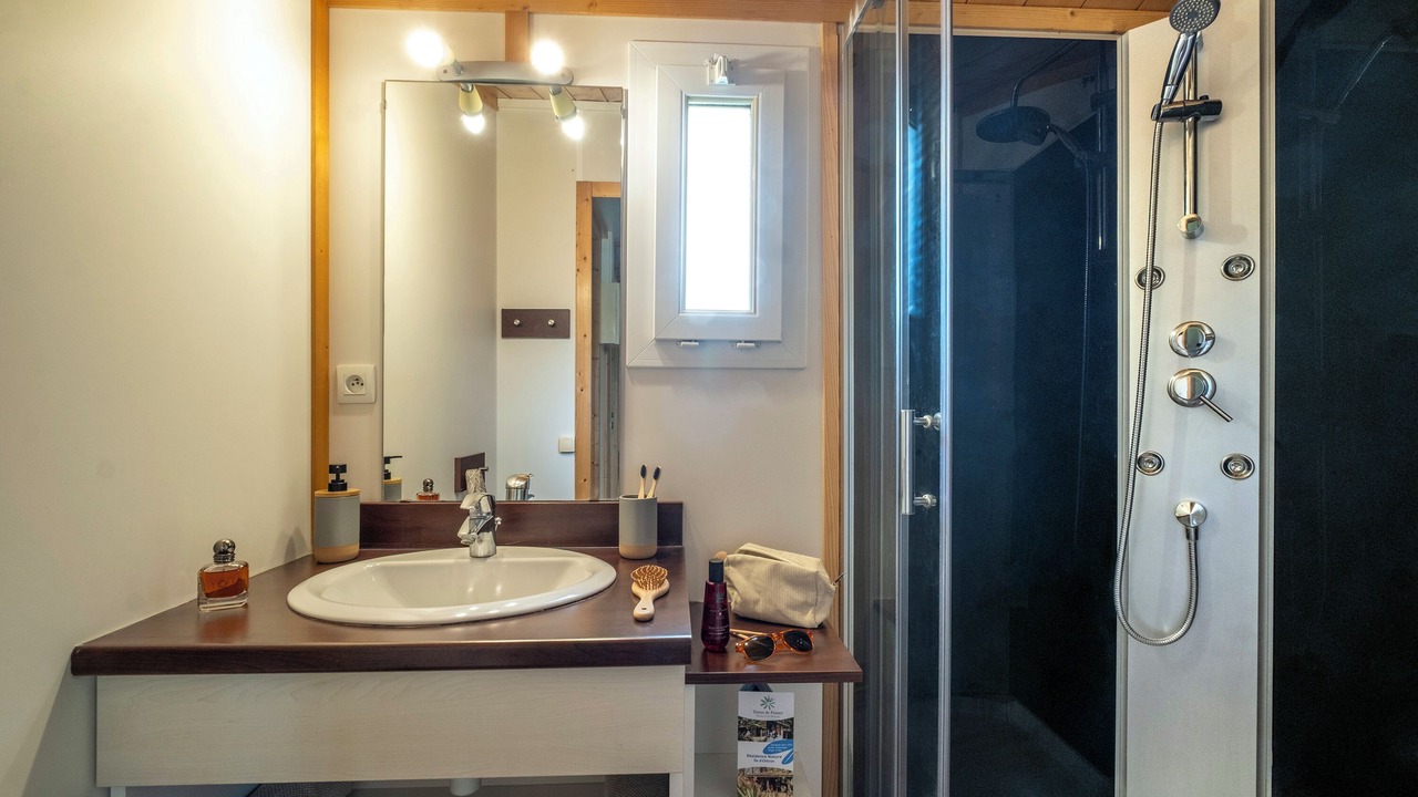 Photo of Bathroom in Saint-Denis-d'Oleron