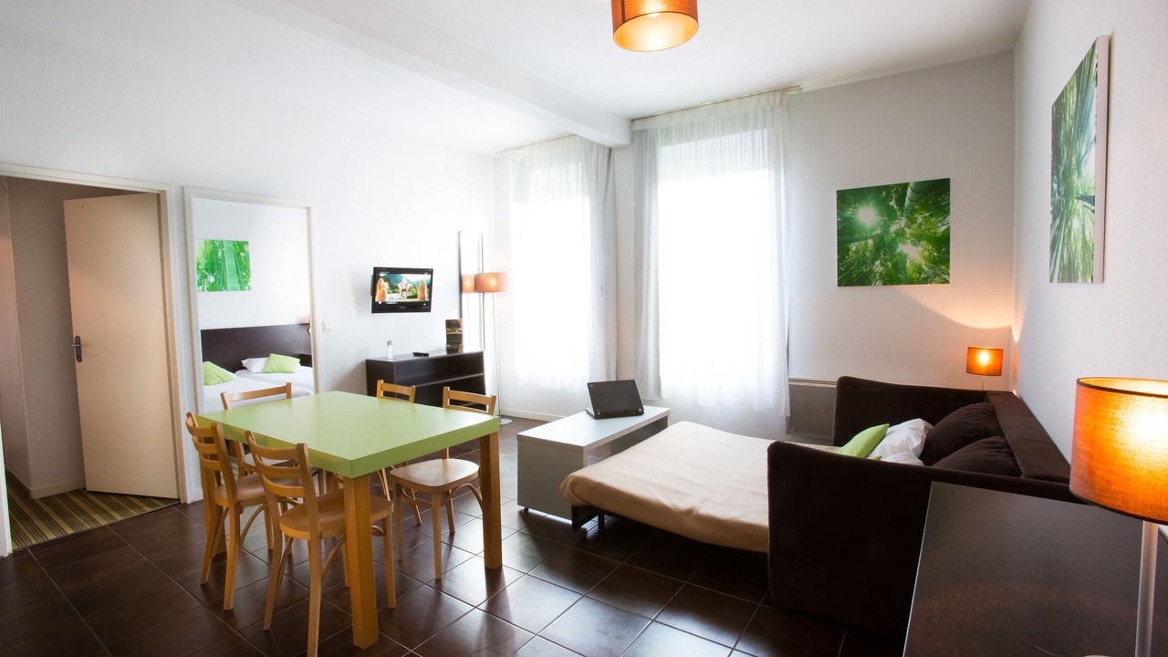Photo of Livingroom in Bordeaux Maritime