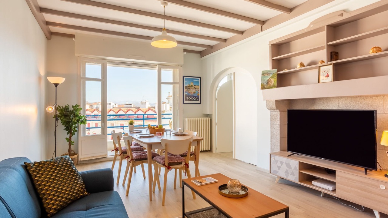 Photo of Livingroom in Saint-Jean-de-Luz City Center