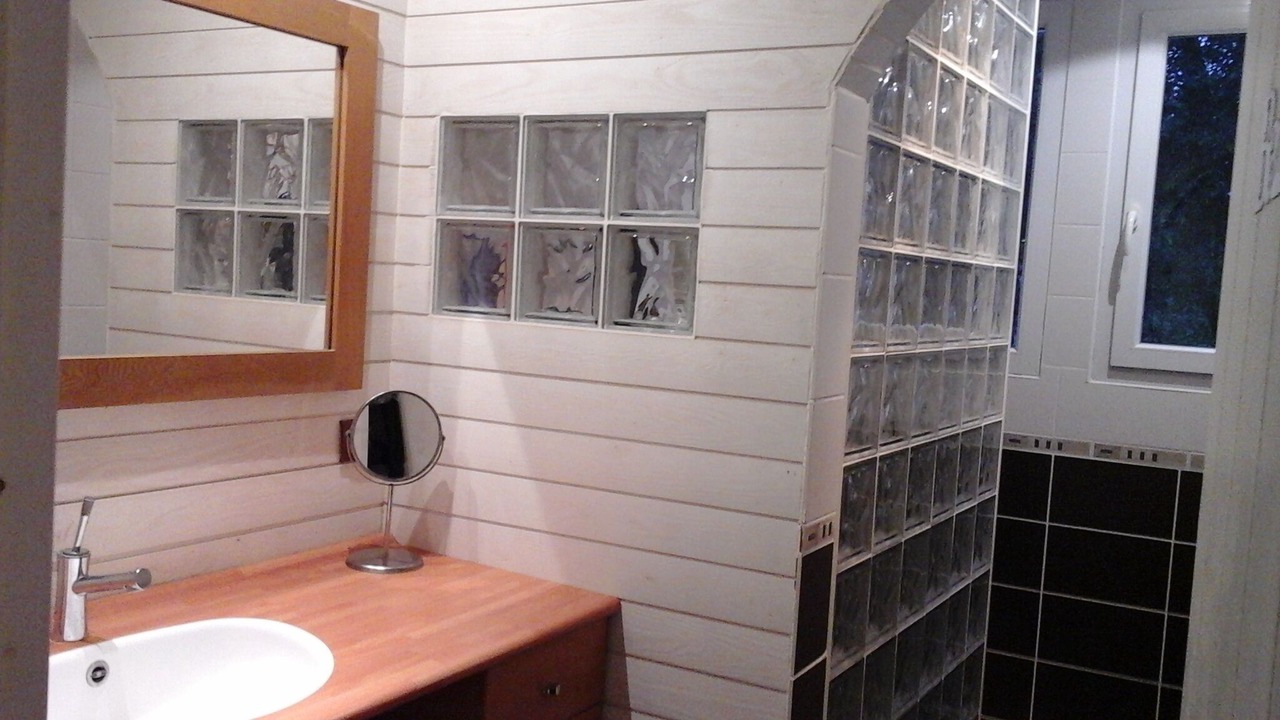 Photo of Bathroom in Le Bois-Plage-en-Re