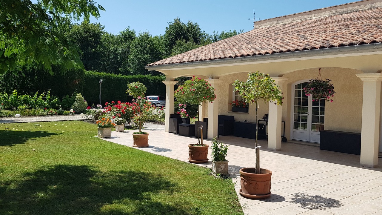 Photo of Outdoor in Begadan
