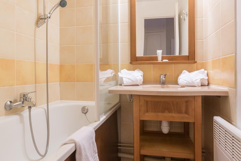Photo of Bathroom in Monflanquin