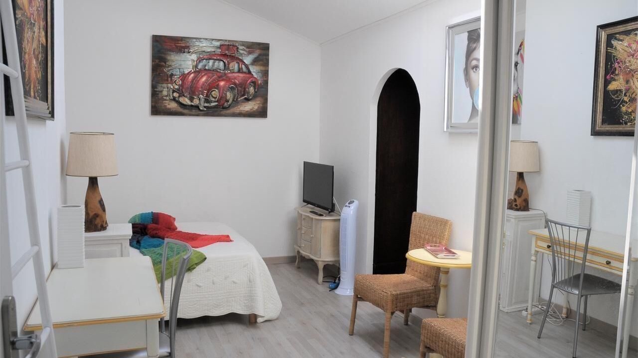 Photo of Bedroom in Saint-Aygulf