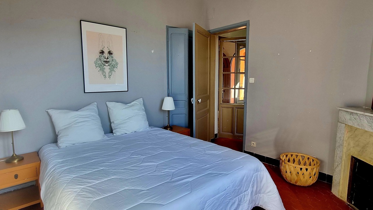 Photo of Bedroom in La Roque-d'Antheron