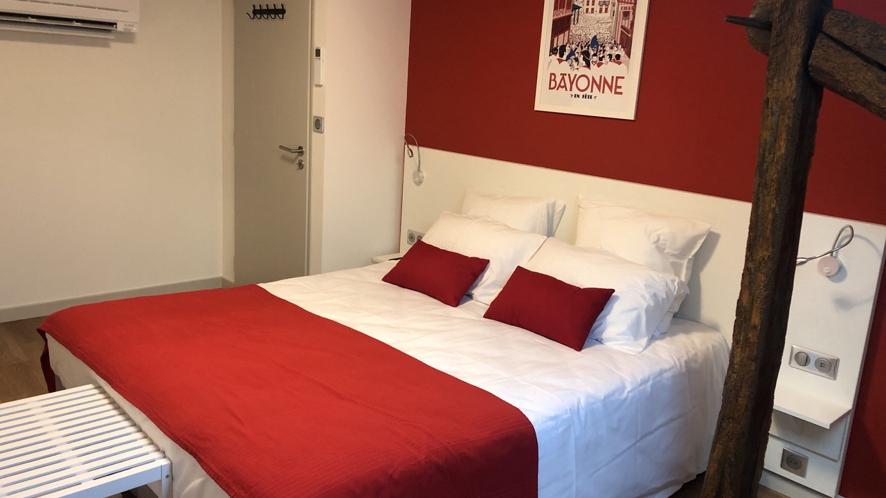 Photo of Bedroom in Classun