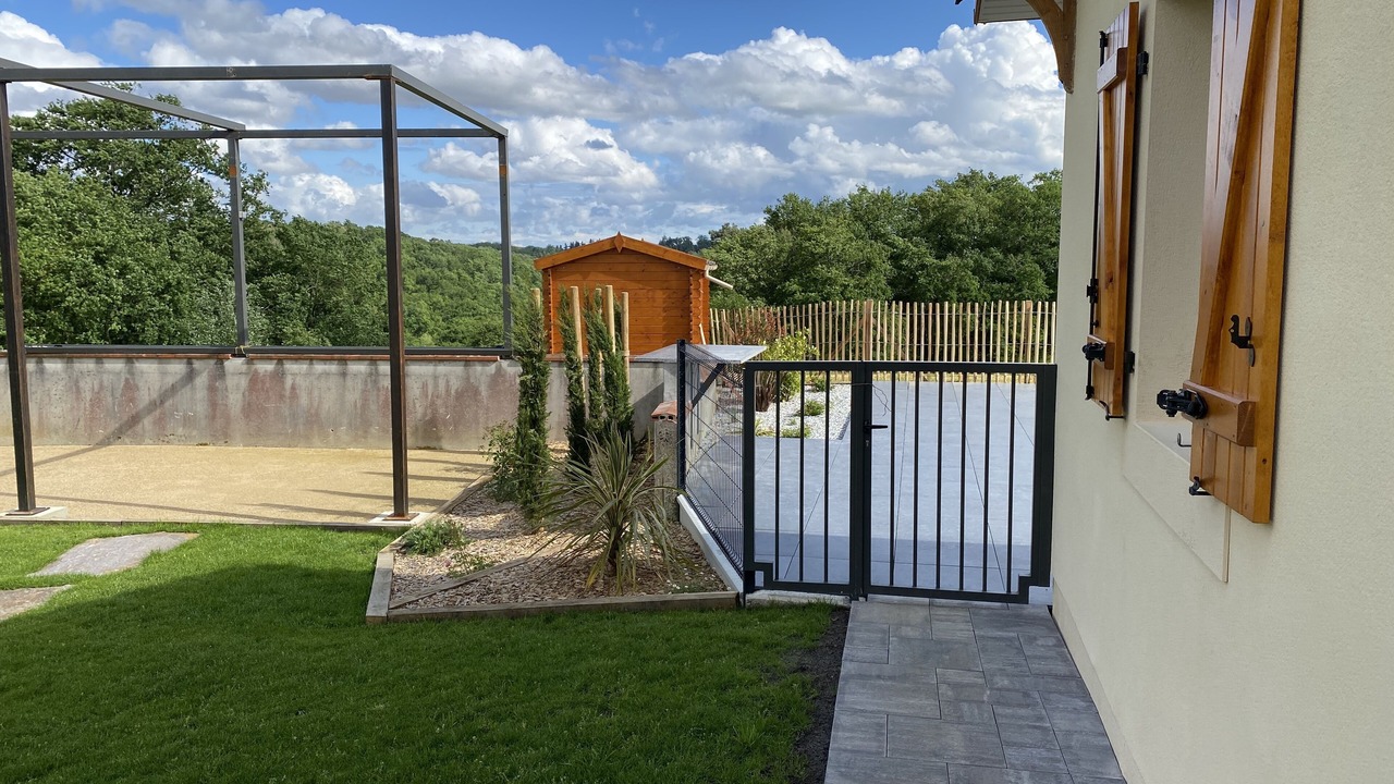 Photo of Outdoor in Classun