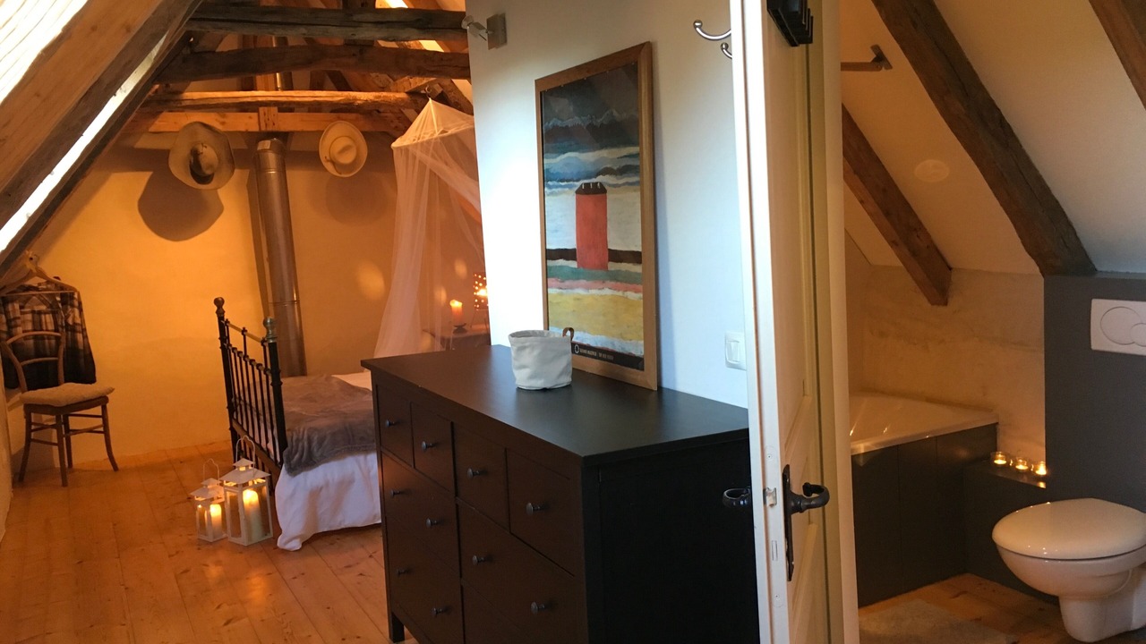 Photo of Bedroom in Bars
