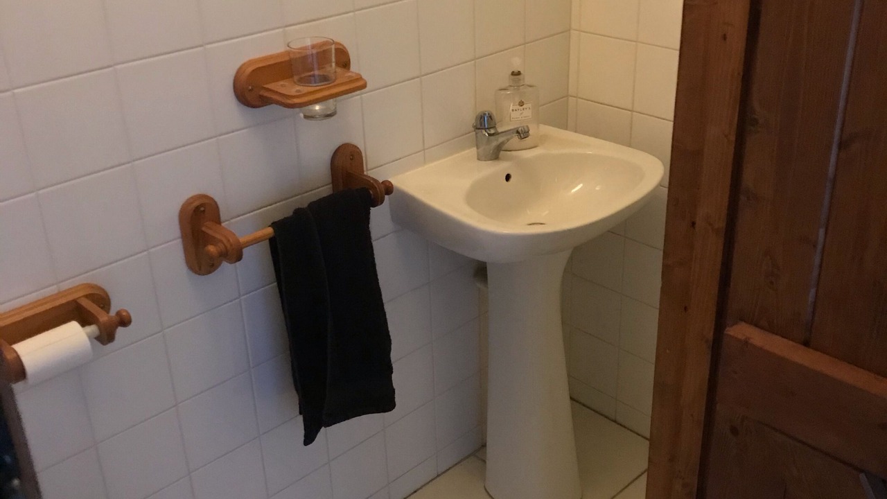 Photo of Bedroom in Suris
