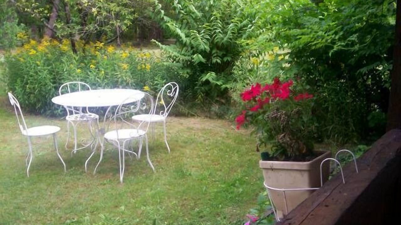 Photo of Outdoor in Sabres