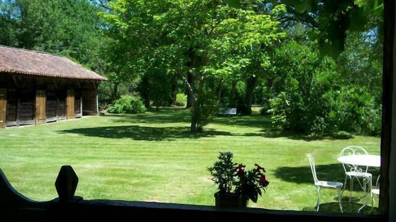 Photo of Patio Balcony in Sabres