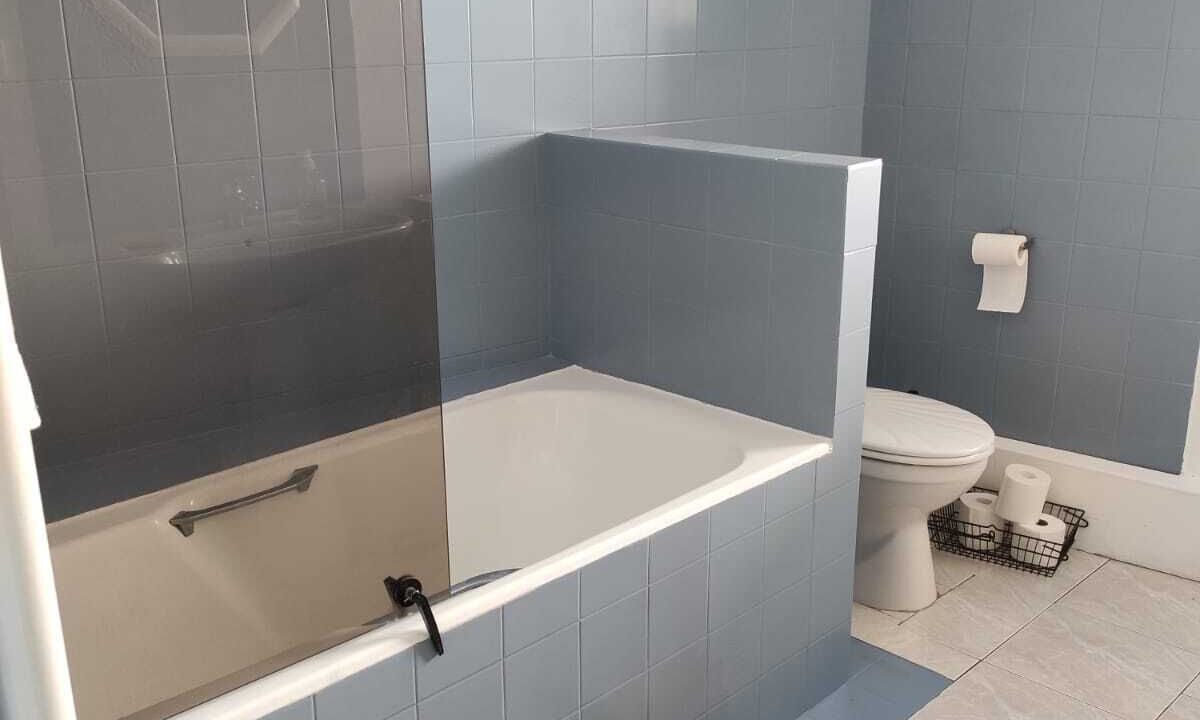 Photo of Bathroom in La Flotte