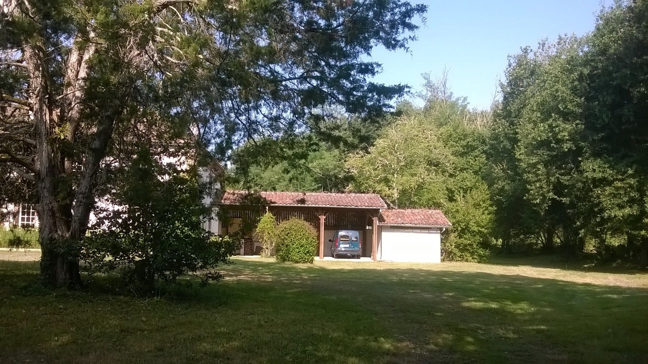 Photo of Outdoor in Sabres