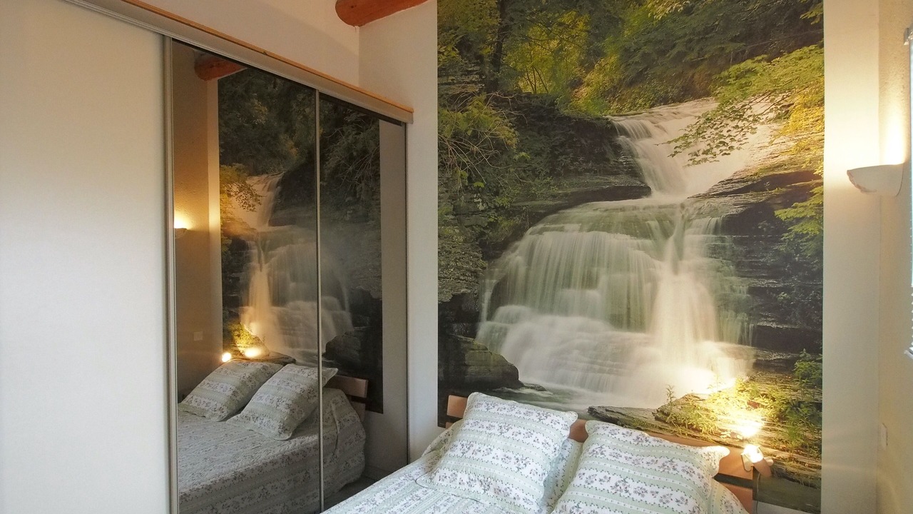 Photo of Bedroom in L'Isle-sur-la-Sorgue