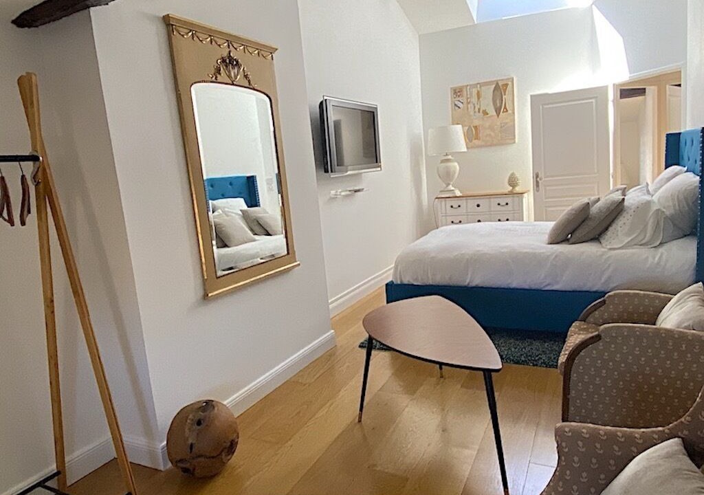 Photo of Bedroom in Libourne