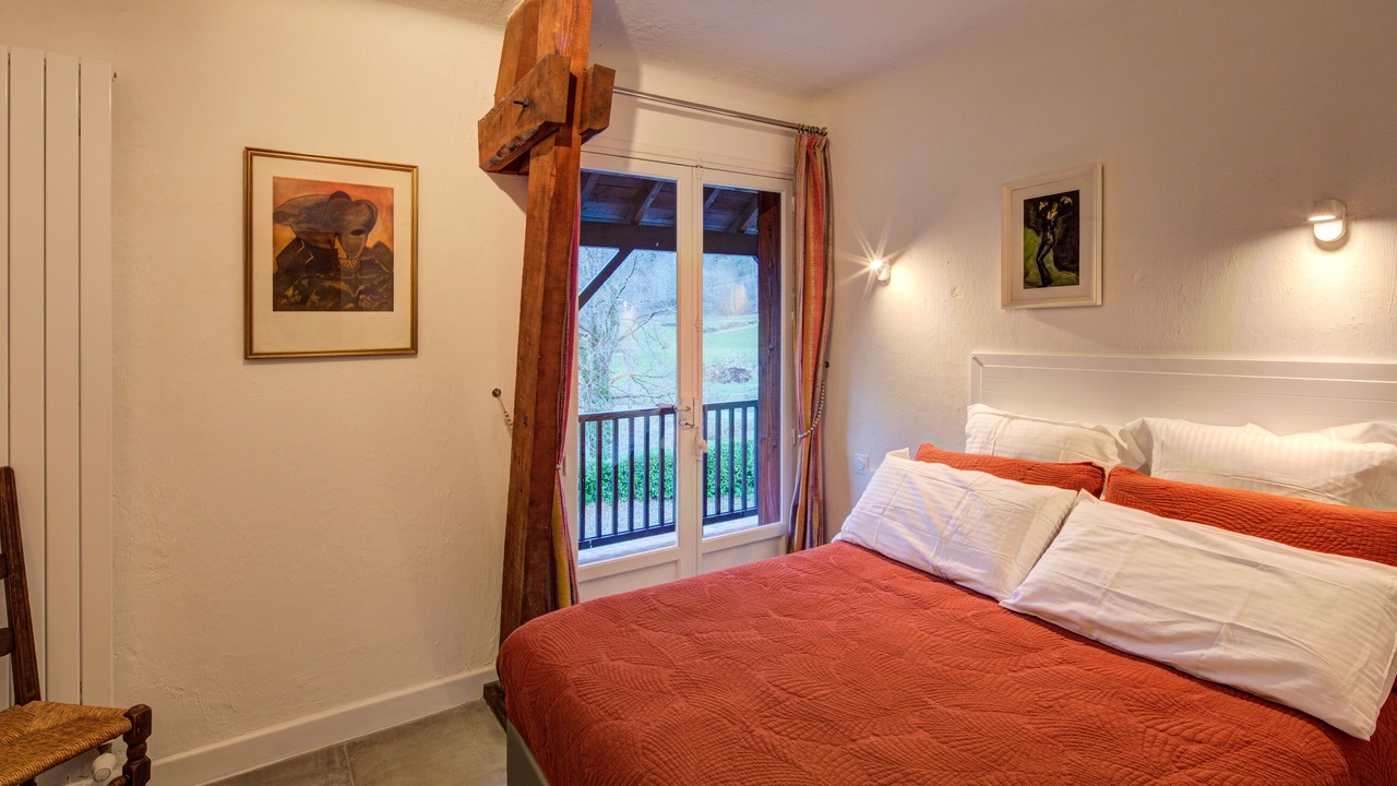 Photo of Bedroom in Eaux-Bonnes