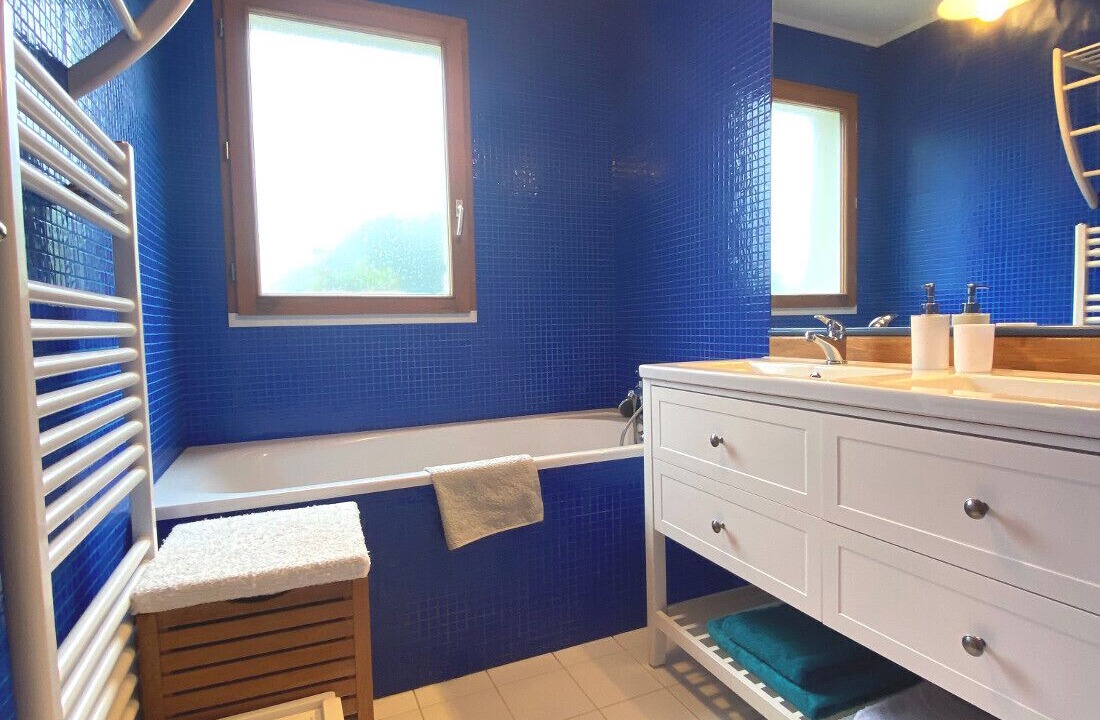Photo of Bathroom in Cheray