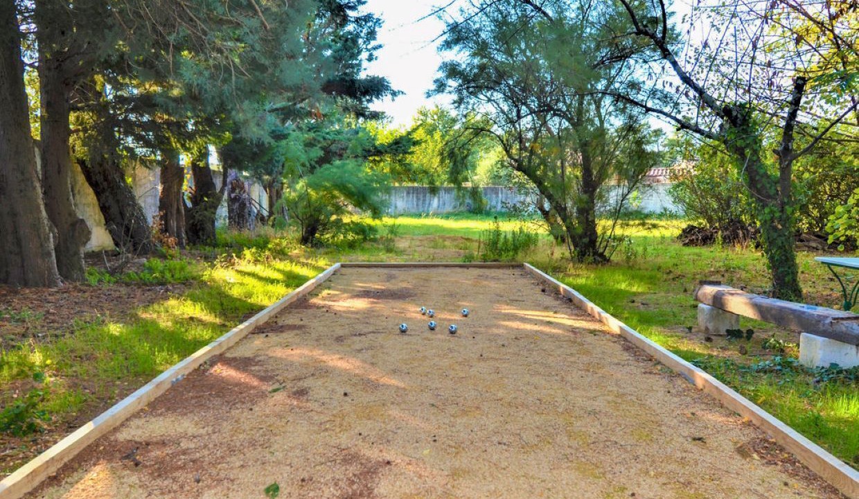 Photo of Outdoor in Mornas
