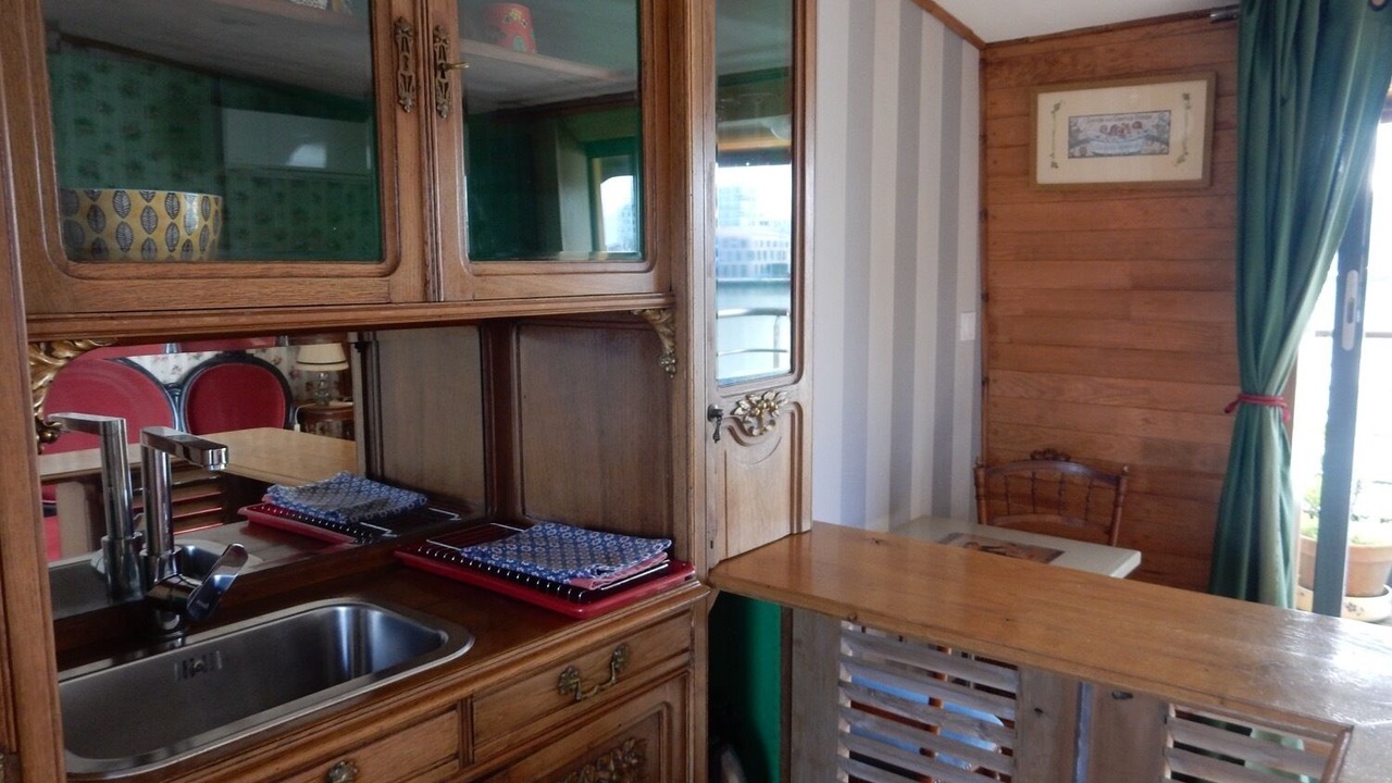 Photo of Kitchen in Bassins a Flot