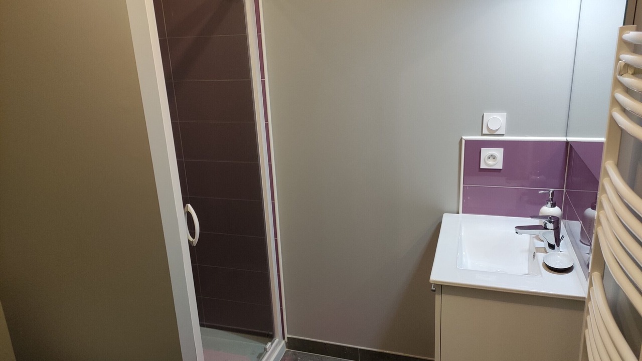Photo of Bathroom in La Roche-Posay