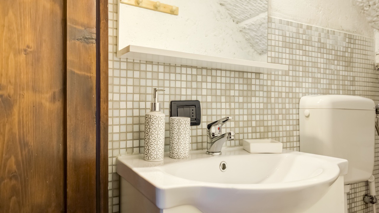 Photo of Bathroom in Macchino