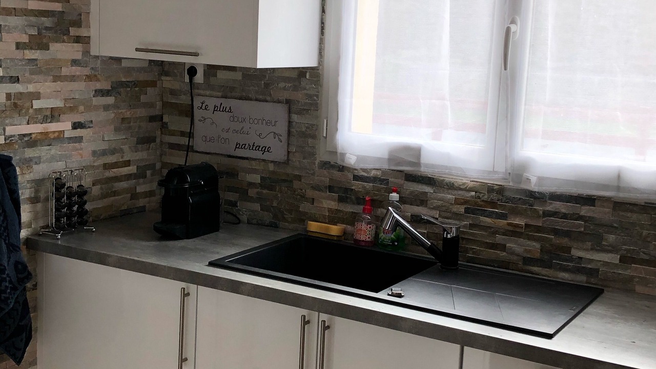 Photo of Kitchen in Saint-Jean-d'Illac